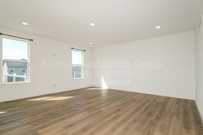 Photo - 608 Highland Pr Dr