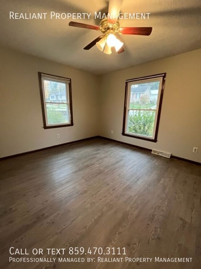 Photo - 118 Robin Rd Unit A