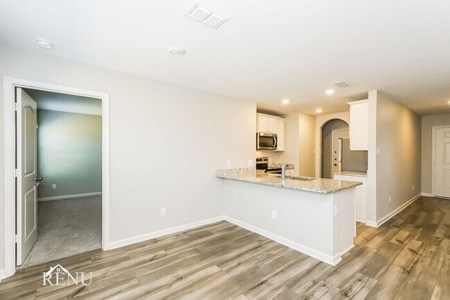 Photo - 136 Holster Holw Rd