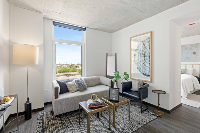 Photo - 153 N Ashland Ave Apartment