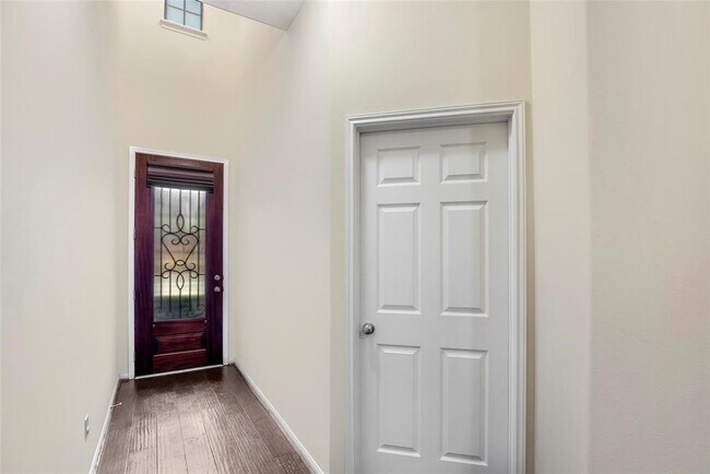 Photo - 17906 Arapaho Hill Ln