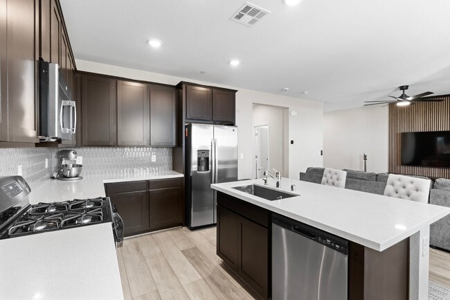 Photo - Beautiful 2 Story TownHome in Inspirada