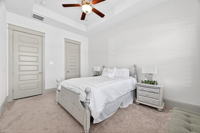 Photo - 2072 Laurie Darlin Dr