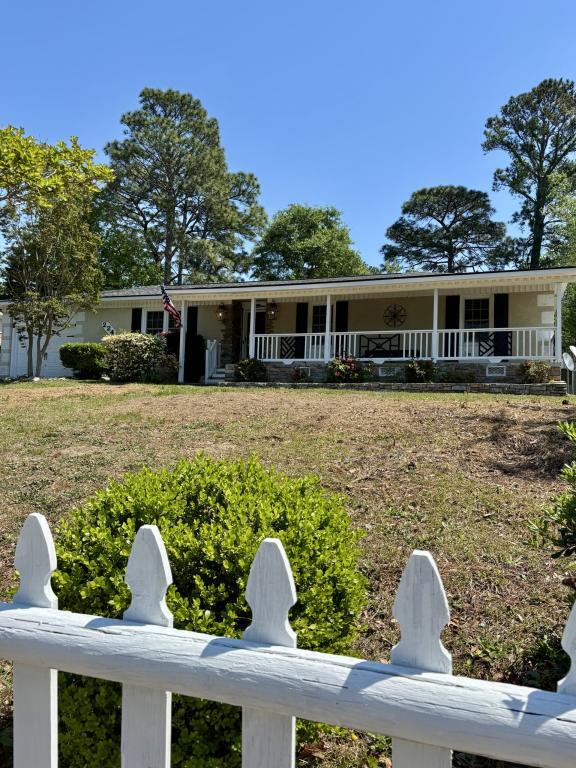 Building Photo - 224 Ramona Dr