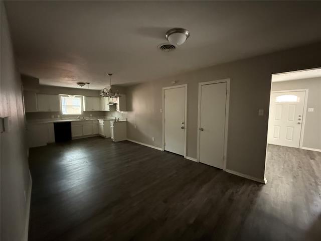 Photo - 9560 Crestshire Dr