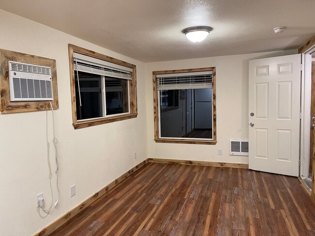 Photo - 412 S Mission St Unidad C