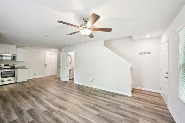 Photo - 4437 Ben Hill Rd