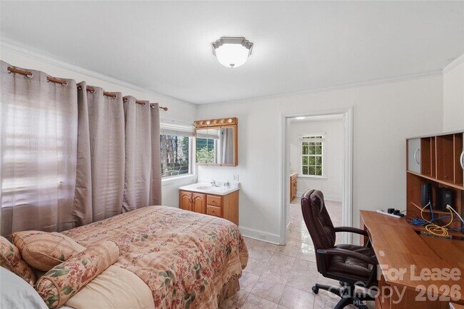 Photo - 3120 Baucom Rd