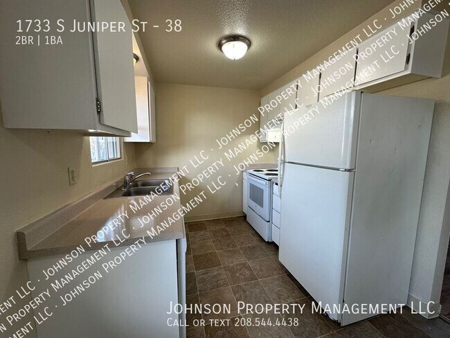 Photo - 1733 S Juniper St Unit 38