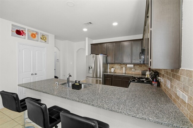 Photo - 2527 Cold River Dr