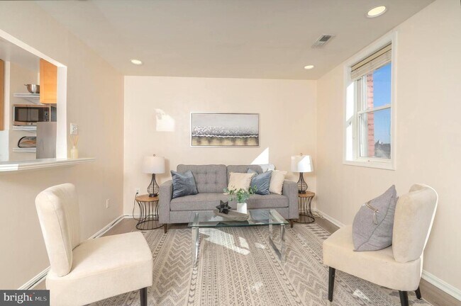 Photo - 1420 Harvard St NW Unit Apt 405