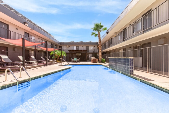 Photo - Midtown on 1st