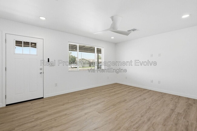 Photo - 7314 E Diamond St