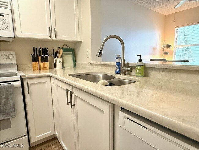 Photo - 109 Wading Bird Cir Unit V105