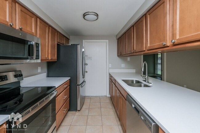 Photo - 16023 Eagle River Way