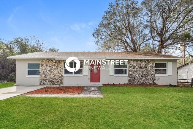 Building Photo - 4 Bedroom Pet-Friendly Home in DELAND, FL ...