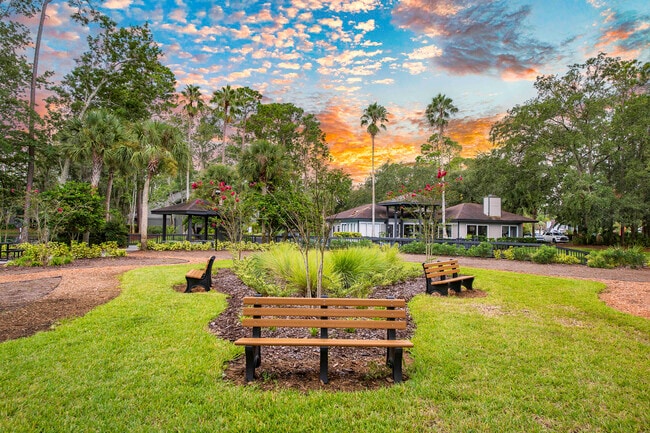 Photo - MAA Mandarin North