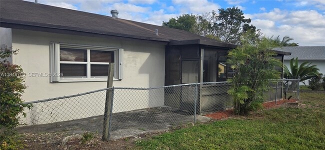 Photo - 4320 SW 138th Ct