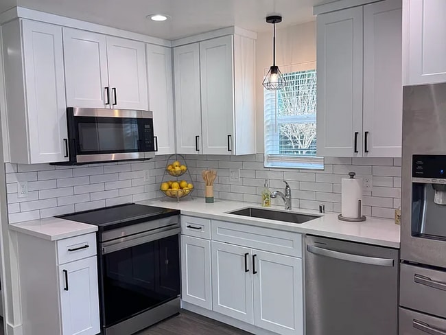 Photo - 5511 San Francisco Blvd Unidad C 5511 San Francisco Blvd