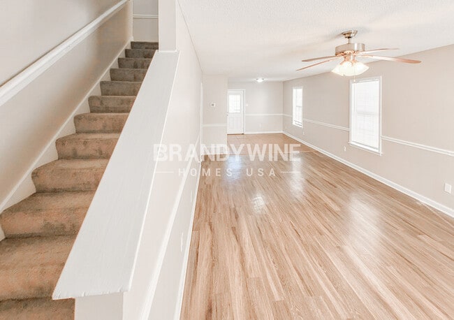 Photo - 8042 Port Douglas Dr