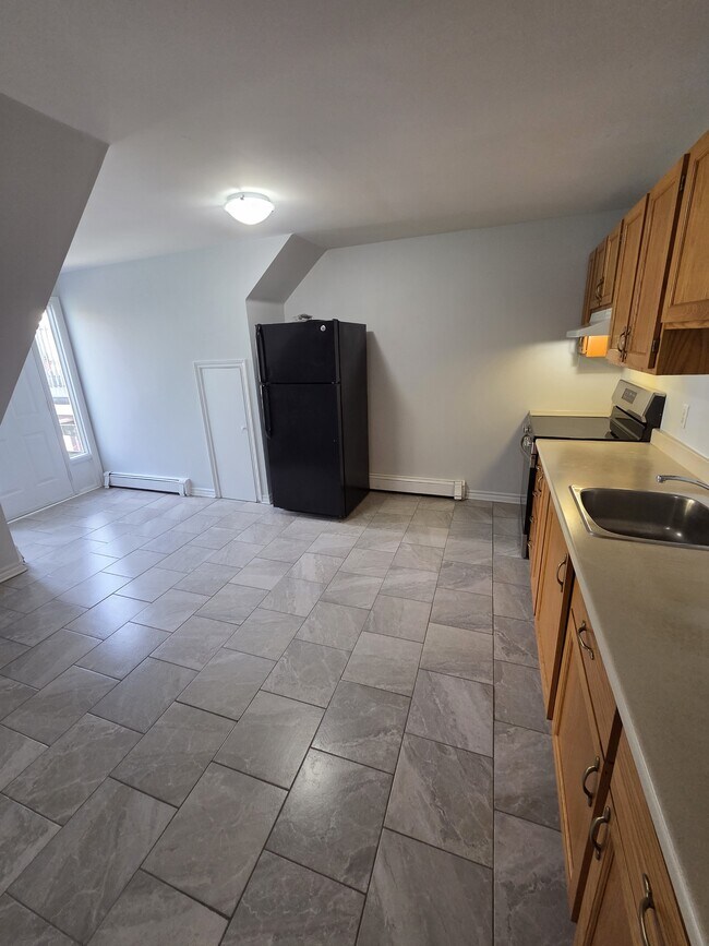 Photo - 2229 Brunswick St Unit 3