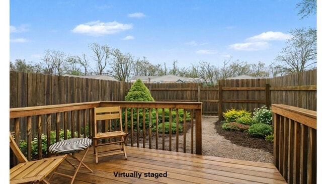 Photo - 709 Garland Cir