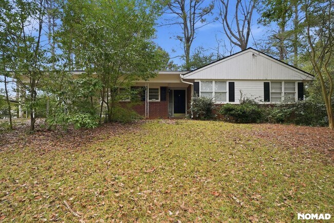 Photo - 2644 Pineland Ave