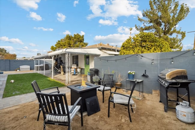 Photo - 1701 W Mitchell Dr Unit The Gregory