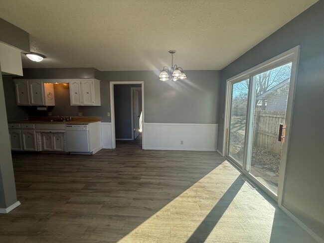 Photo - Super Cute 2 bed 1 bath Duplex