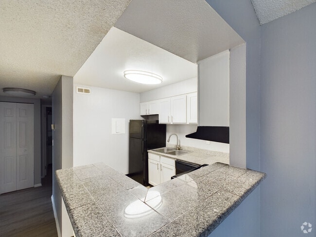 Building Photo - Parkside Rental
