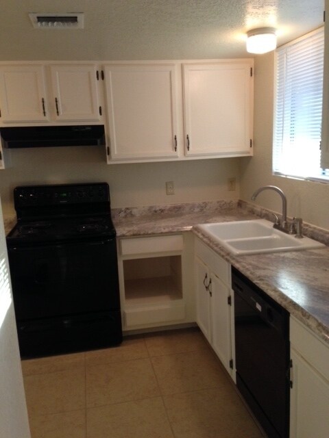 Photo - 3407 E Presidio Rd