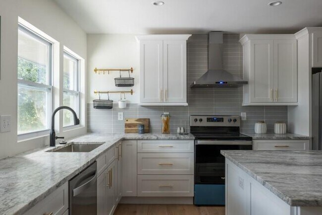 Photo - 3154 N Druid Hills Rd