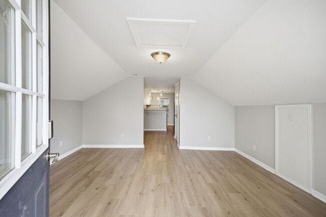 Photo - Charming Sylvan Park Studio