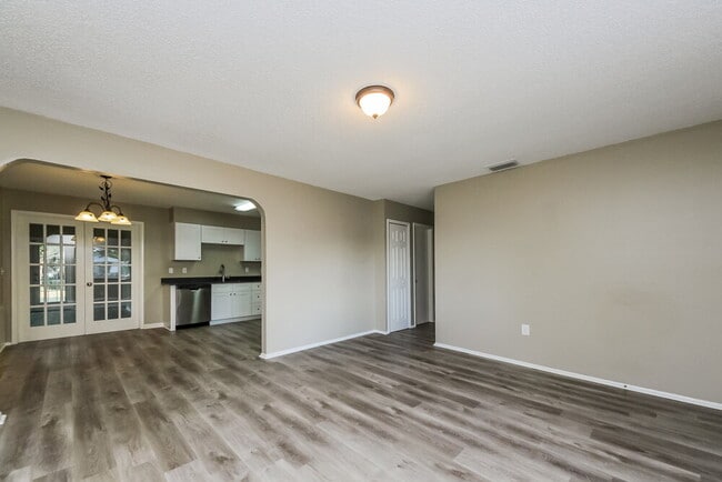 Photo - 1719 Orange View Way