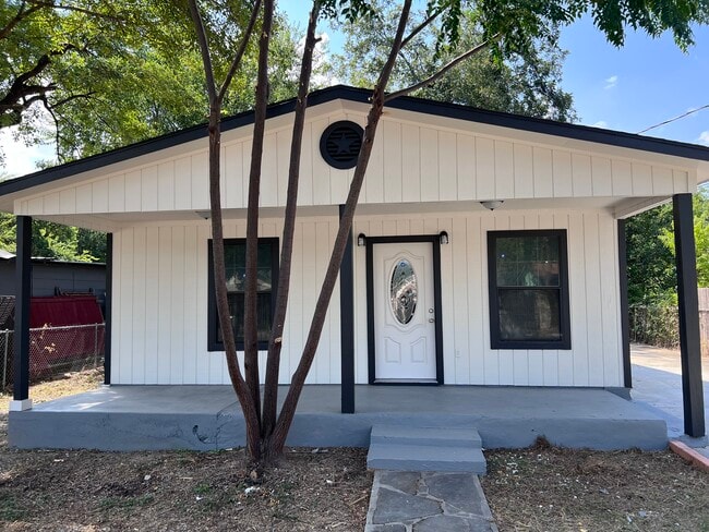 Building Photo - 1134 Brighton Ave