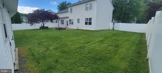 Photo - 35 Oakmont Terrace