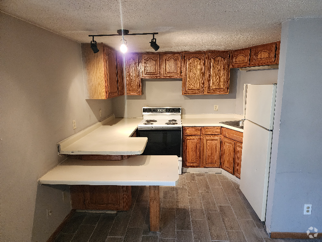 Building Photo - 310 Main St S Unit 100 3rd Ave Rental