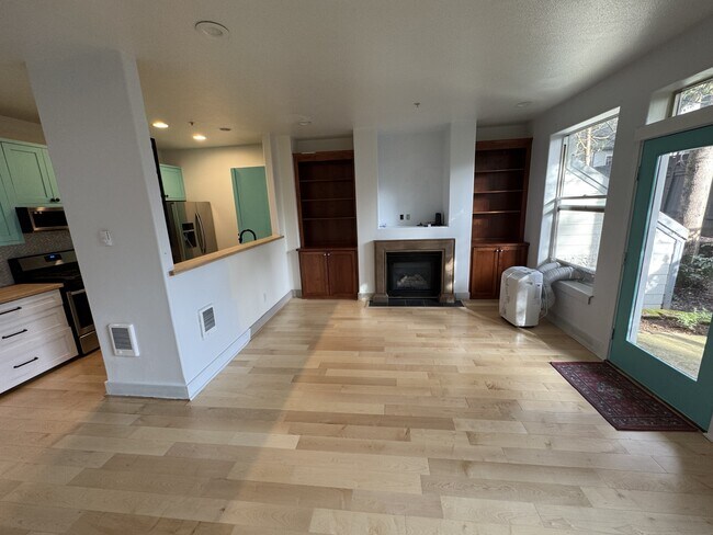 Photo - 1924 NE 50th Way