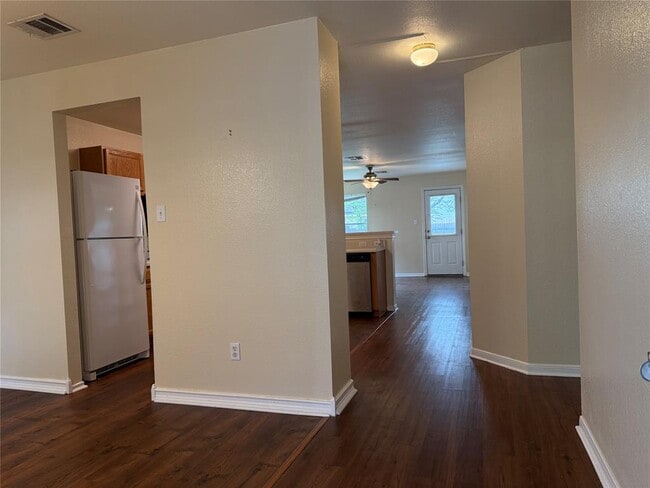 Photo - 316 Meadow Park Dr
