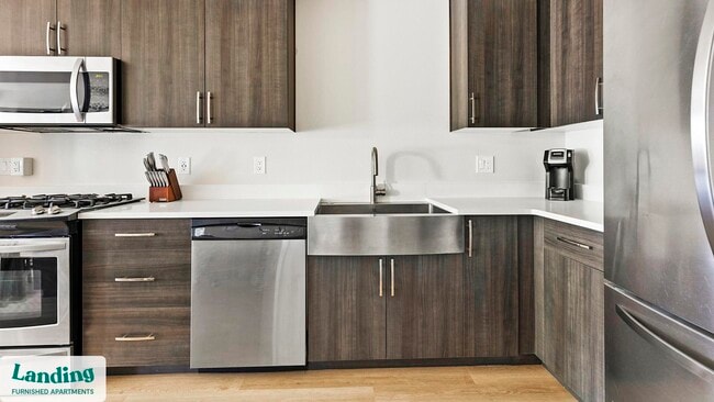 Photo - 11505 NE Yacht Harbor Dr Unidad D111