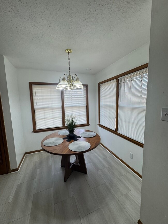 Photo - 3141 Glen Echo Dr