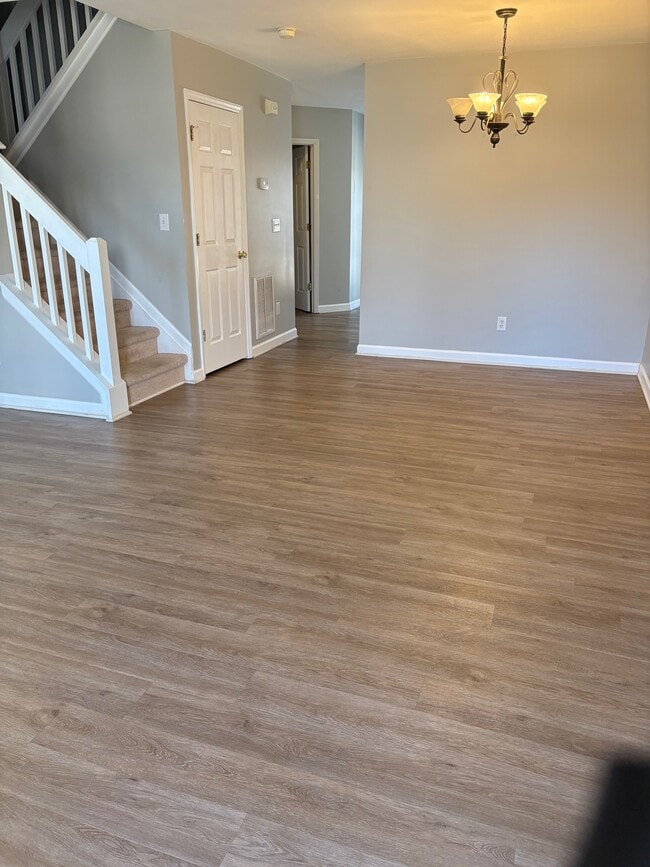 Photo - 4642 Cross Ridge Ln