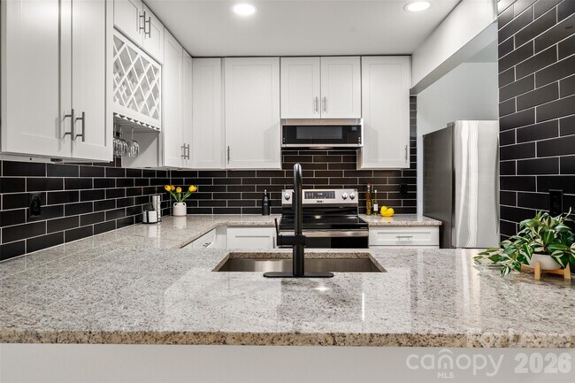 Photo - 10943 Carmel Crossing Rd