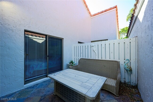 Photo - 833 Reef Point Cir