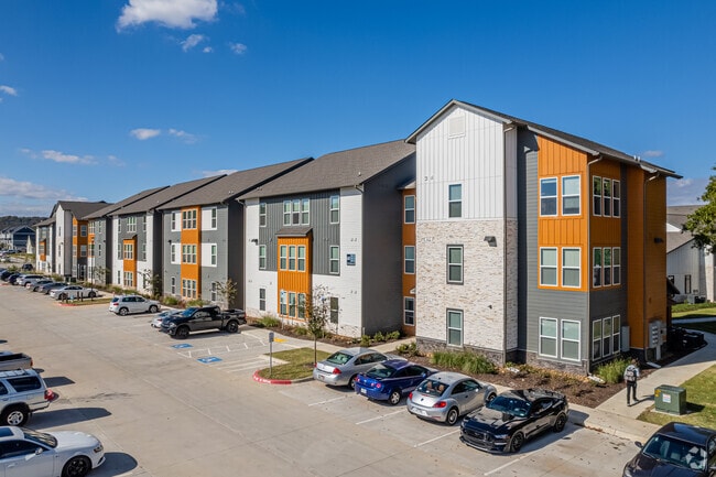 Photo - Aspen Heights Fayetteville