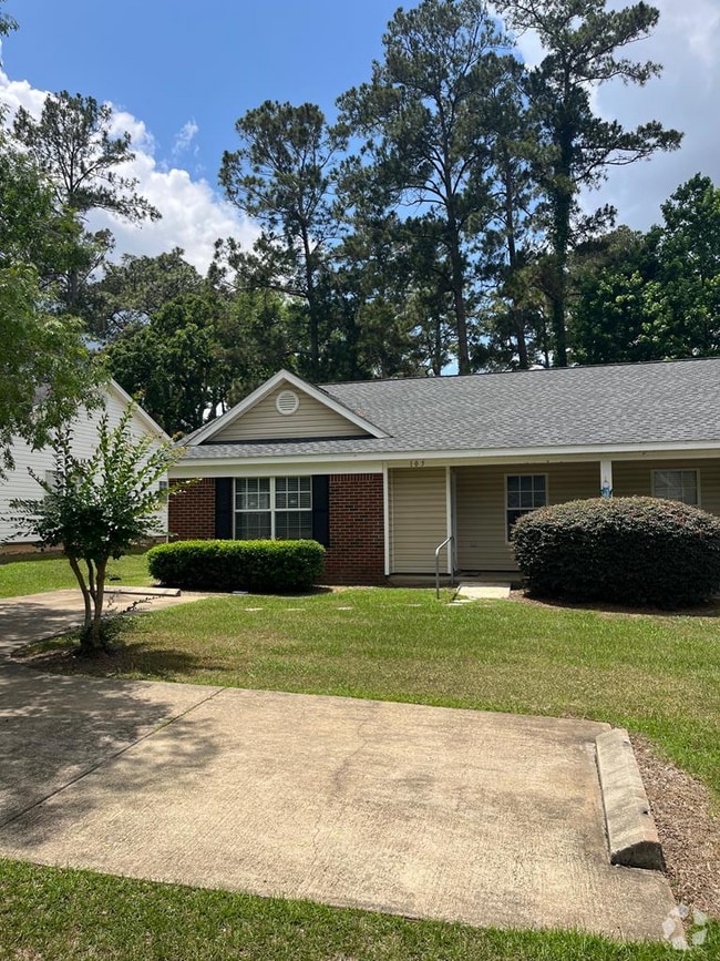 Building Photo - 105 Cove Landing Dr Rental