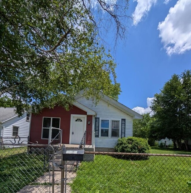 Building Photo - 2522 N Bell St