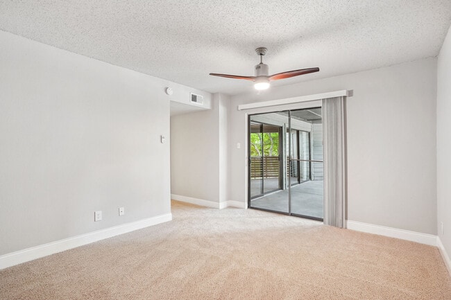 Vantage Point Apartments