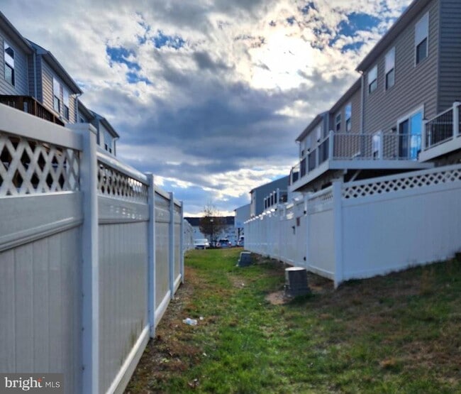 Photo - 320 Rolling Valley Dr Casa Adosada