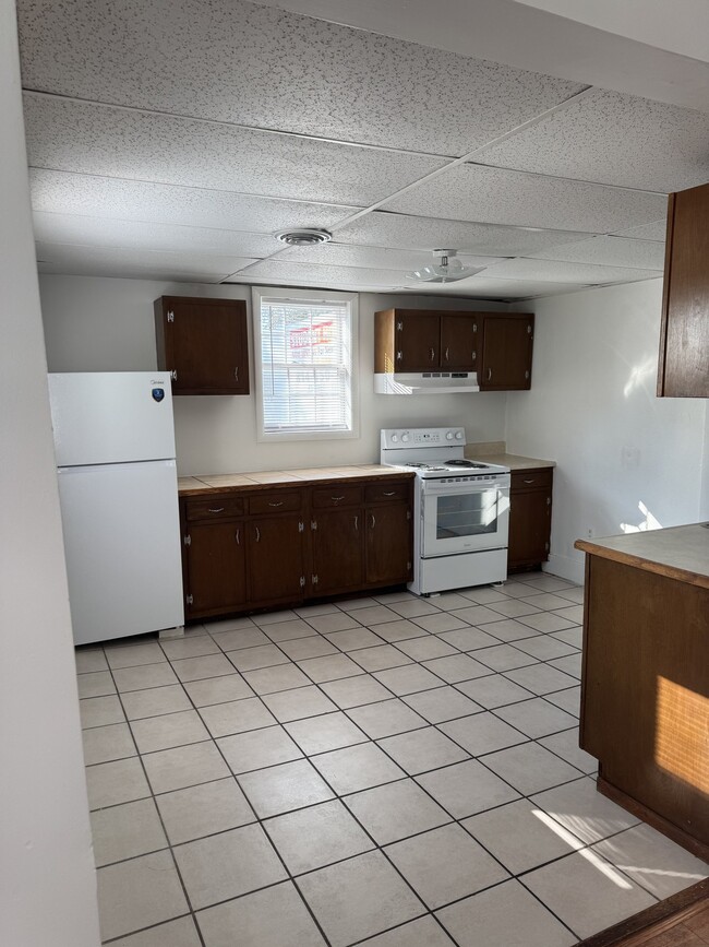 237 W 3rd St Unit 1